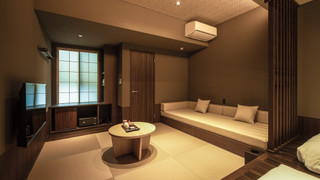 [別館]山側露天風呂付和洋室（2名定員）