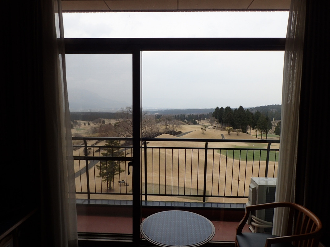 ゴルフコースを望む