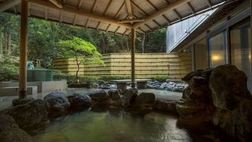 大浴場の露天風呂 / 2