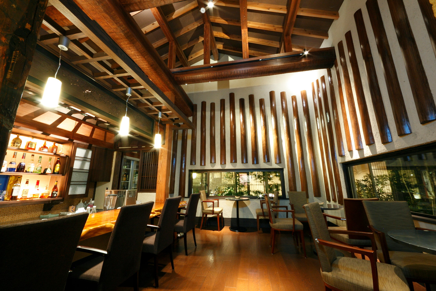 23種のお風呂で湯巡り！岩盤浴やサウナも満喫3951851