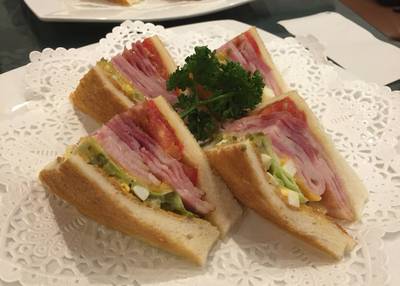 サンドウィッチ　ルマン 花のみちセルカ店