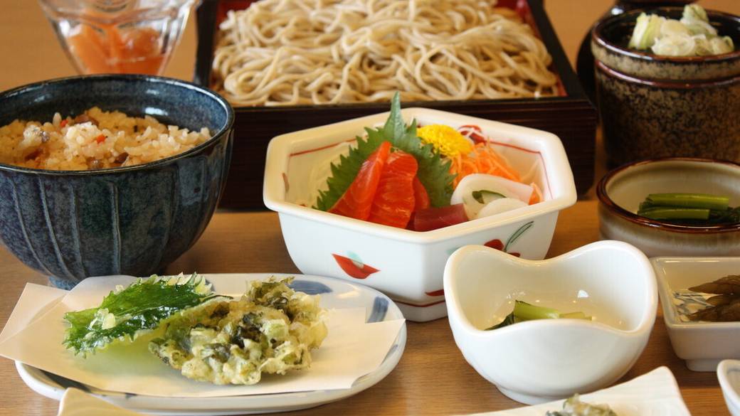 アウトレットで
信州名物の夕食を / 1
