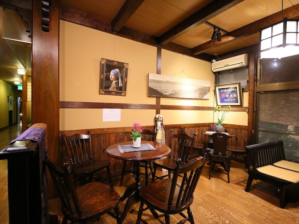 ロビーラウンジ