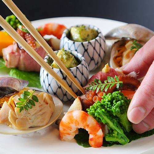個室で味わう
うち山流懐石料理 / 1