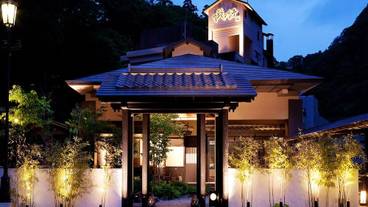 施設の入り口 / 8