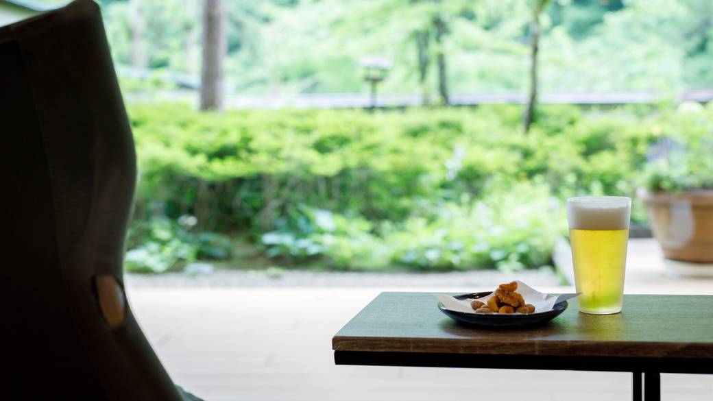 おやつ一例 燻製ナッツ / 4