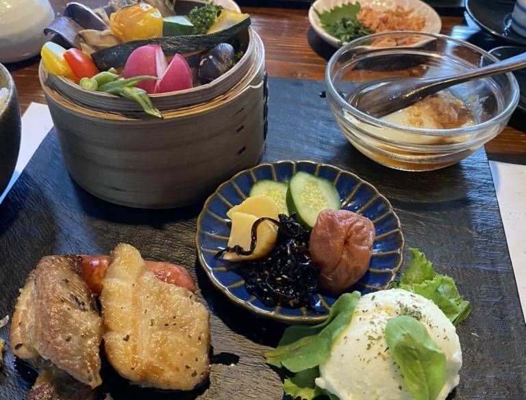 朝食一例 / 1