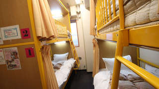 4ベッドグループルーム 禁煙 (シャワー·トイレ共有)