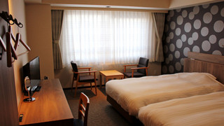 【禁煙】洋室ツイン/20㎡/120㎝幅ベッド×2台/2名迄