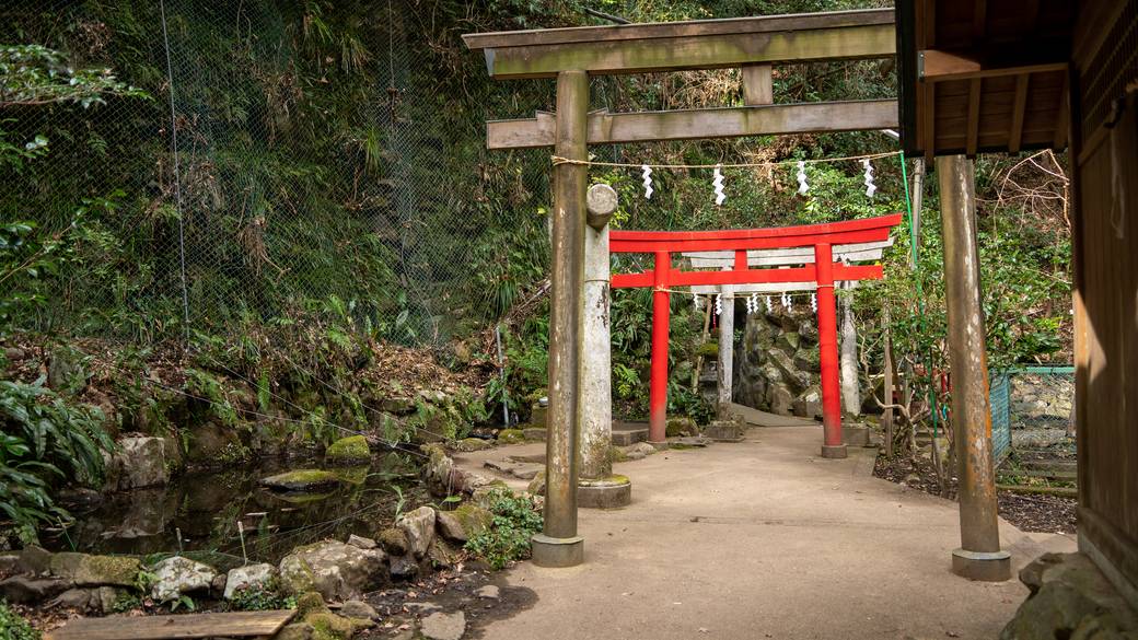 「深沢銭洗弁財天」 / 2