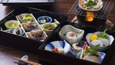 食事・飲み物 / 5