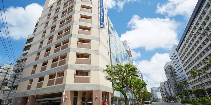 ホテル ピースランド久米（沖縄県 ビジネスホテル） / 1