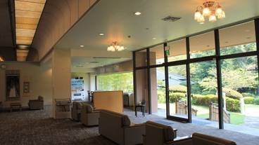 ロビー応接スペース / 8