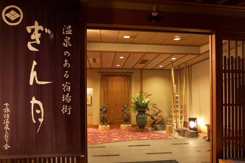 エントランス / 3