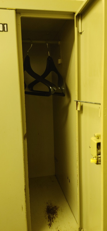 ロッカー 小さいです