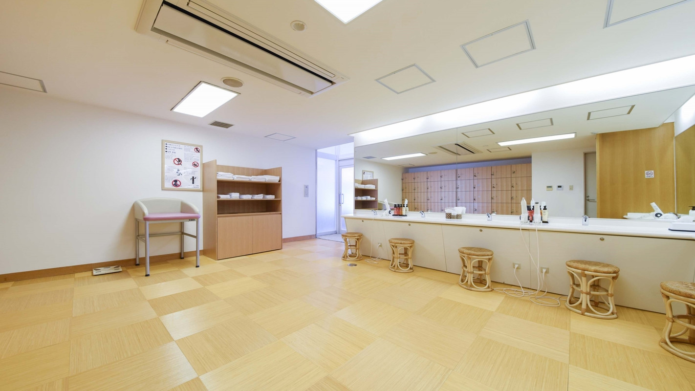 ゆとりある脱衣場