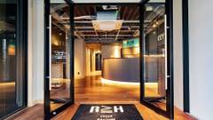 UNDER RAIL WAY HOTEL AKIHABARA