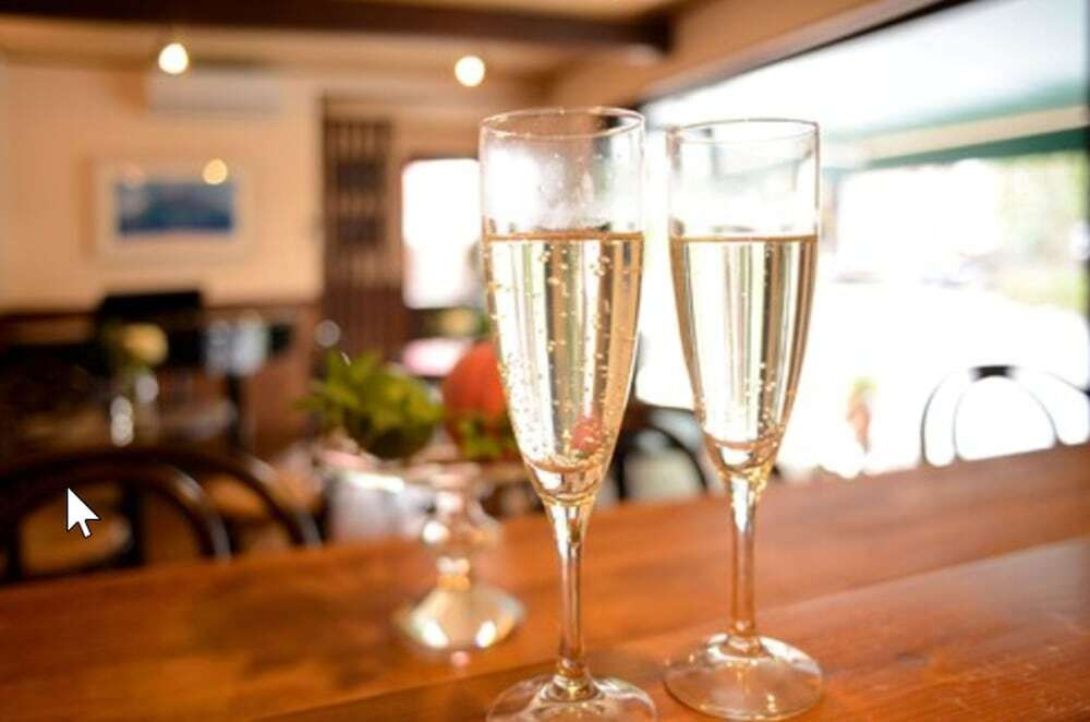 カフェでの過ごし方イメージ