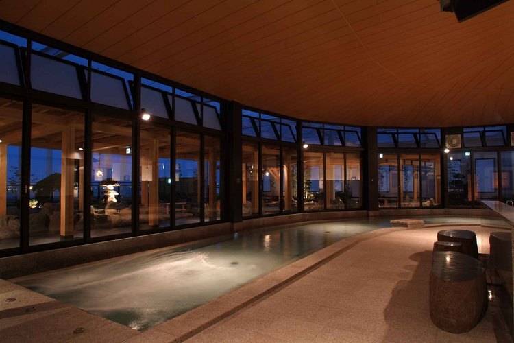 お肌が喜ぶ♡
熱海と湯河原の温泉 / 3