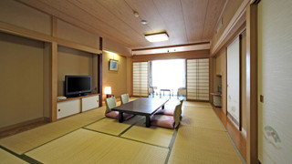 和室12畳　タウンビュー