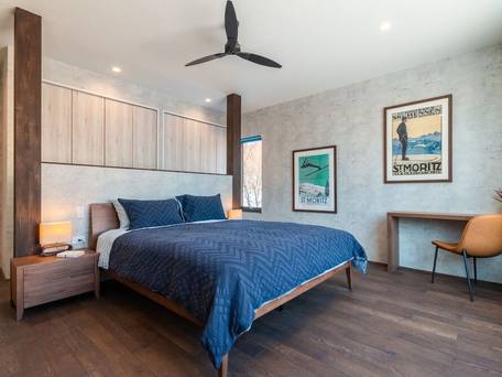 Off-Piste Chalet by H2 Life / 5