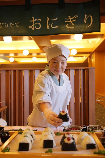 旅先の爽やかな一日は、美味しい朝ごはんでスタートしましょ♡3494927