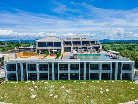 One Suite THE GRAND / 3