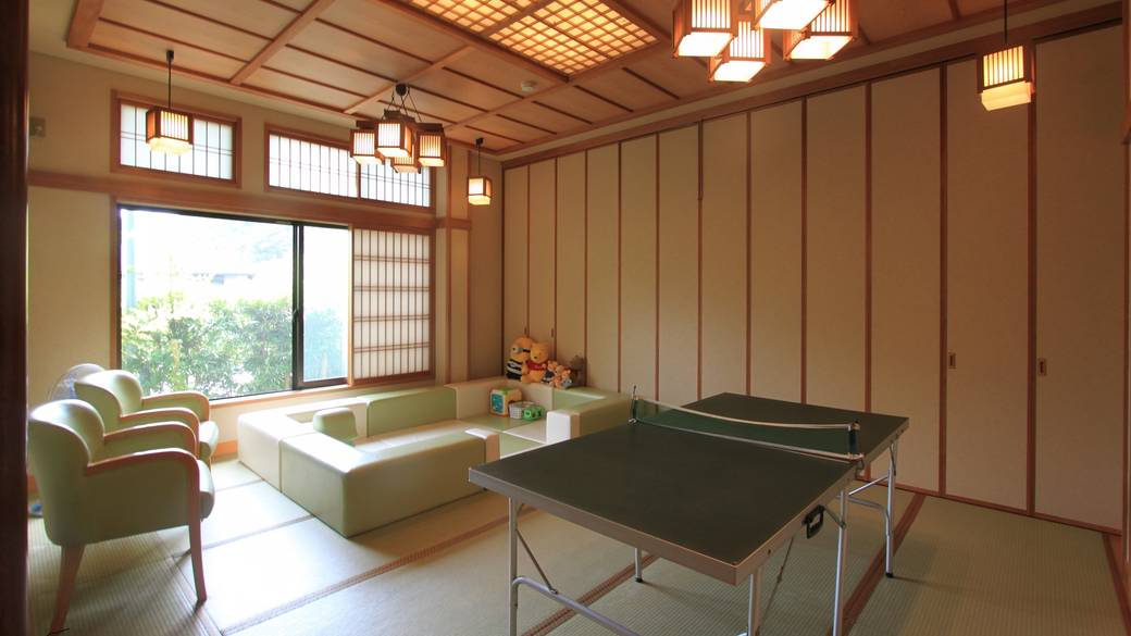 ミニ卓球台コーナー / 3