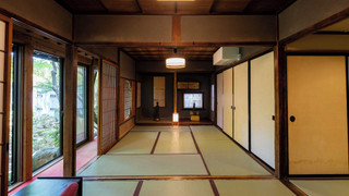 花見の間 　専用トイレ/シャワールーム付