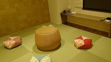 最上階 和洋室 畳スペース / 2