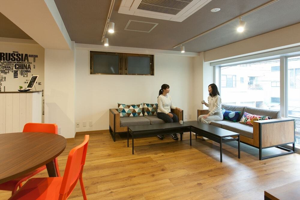 ロビー応接スペース