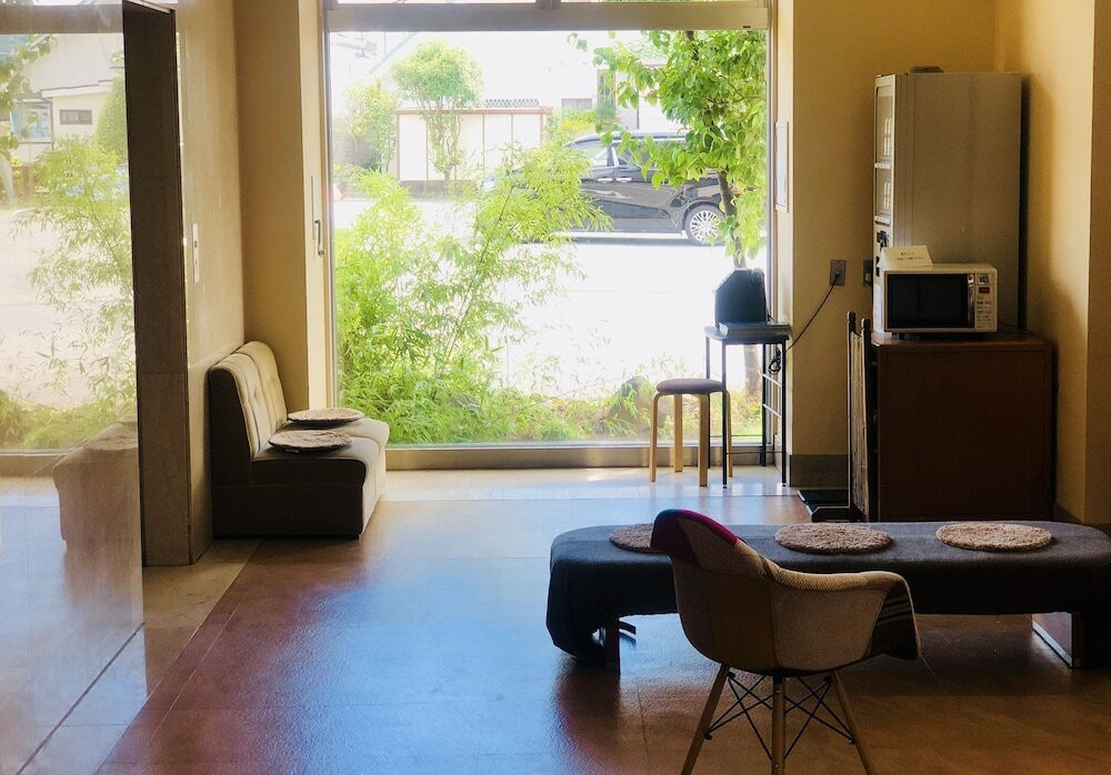 ロビー応接スペース