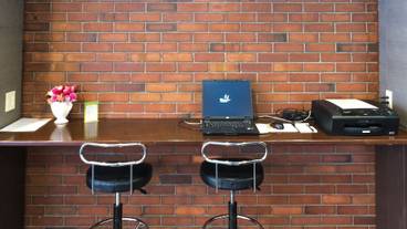 ロビーラウンジ / 9