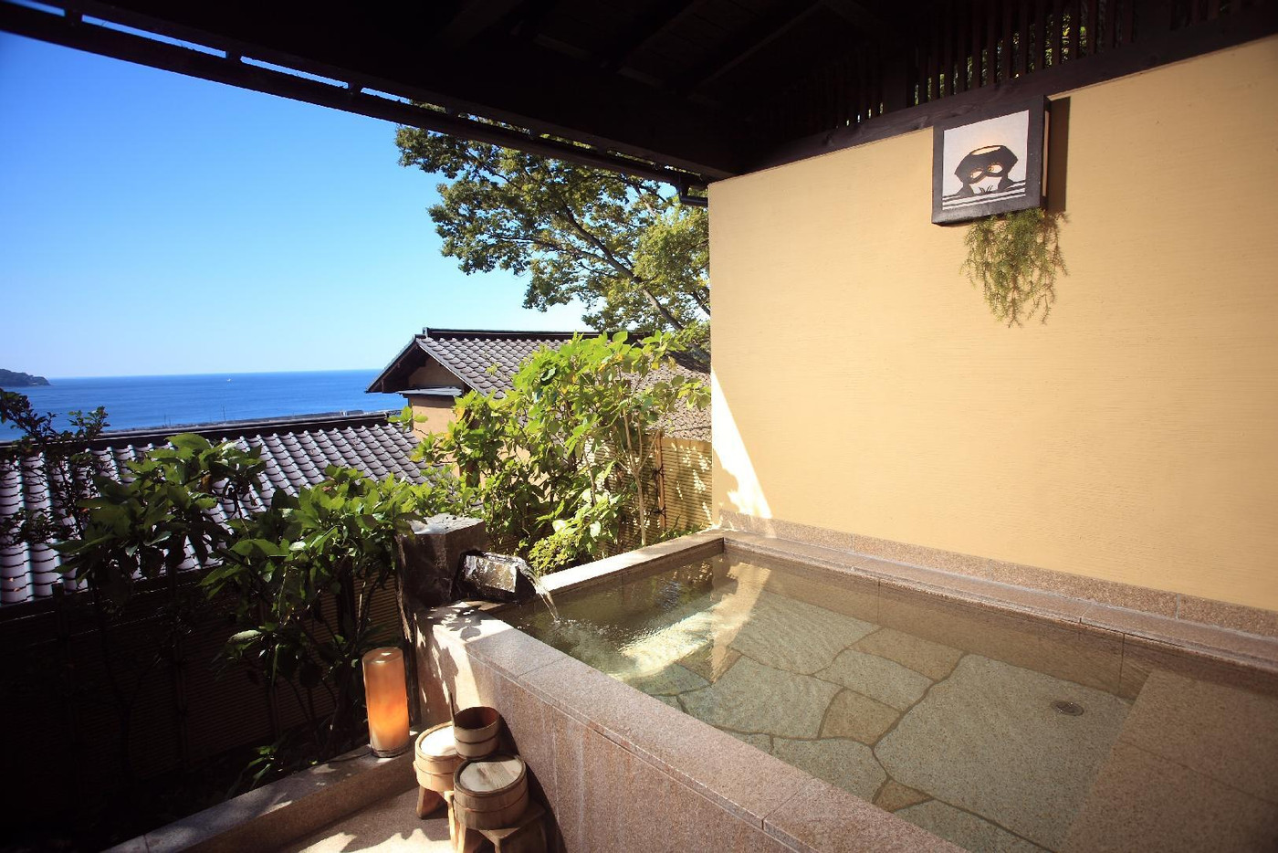 高台の広大な敷地！全8棟の古民家風離れの宿3407403