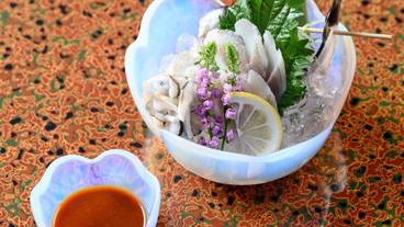 食事・飲み物 / 3