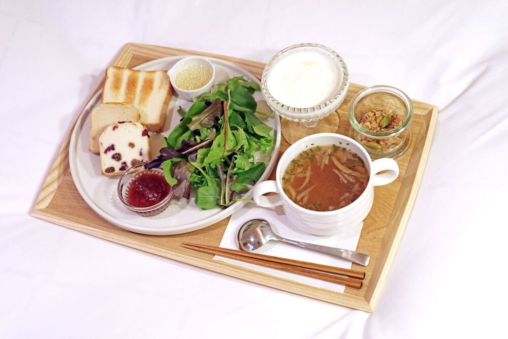 唯一無二のルームサービス朝食3449115