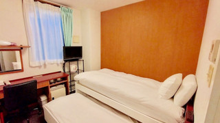 ツインルーム 禁煙 3日に1回清掃