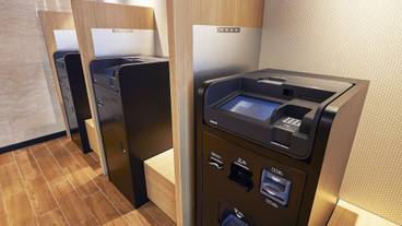 チェックイン / チェックアウト キオスク / 1