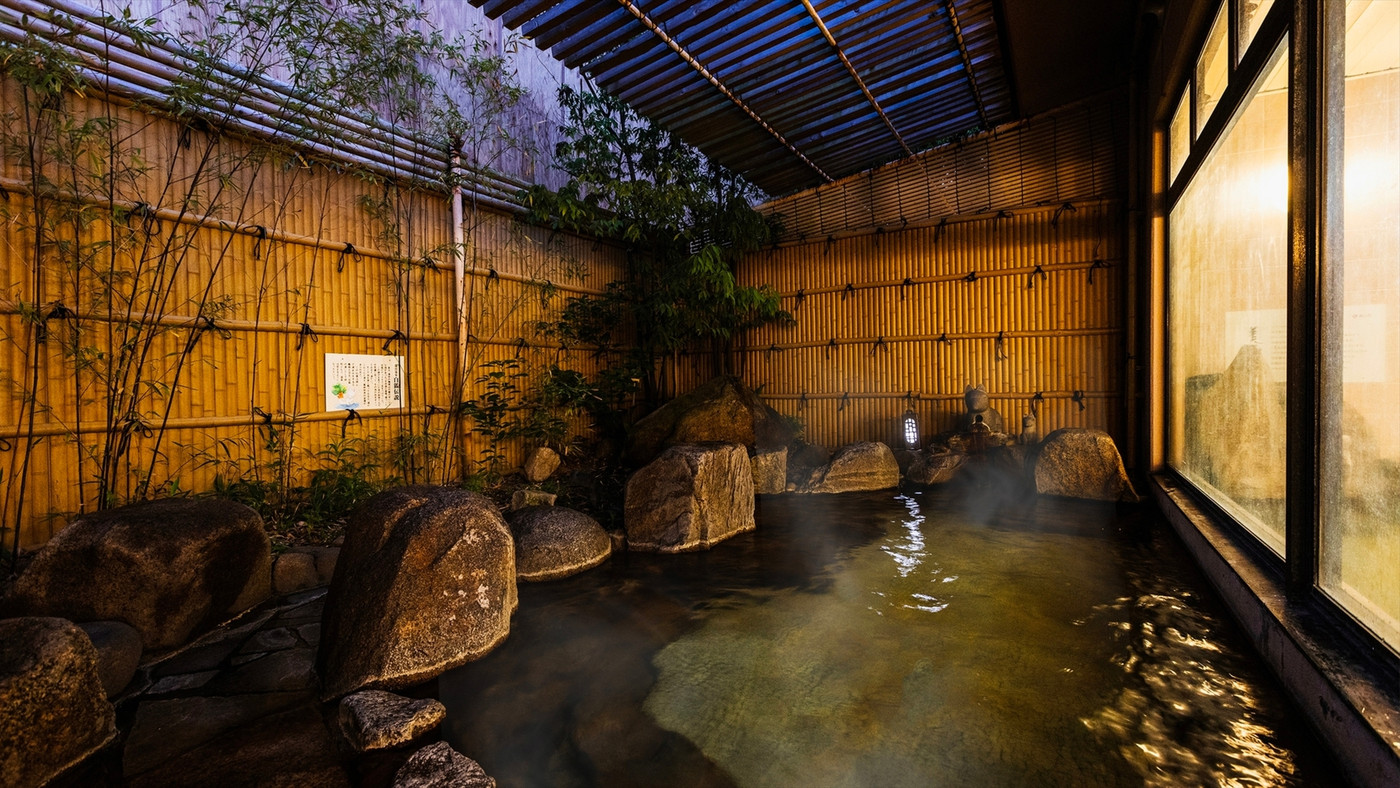 ベビーグッズやお部屋食・個室食などの特典がある、温泉デビュープランが魅力♪4059651