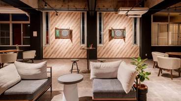 スポーツ設備 / 1