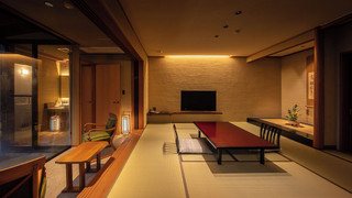 [103/105] 展望露天風呂付き客室／和室10畳+広縁（禁煙）:部屋食