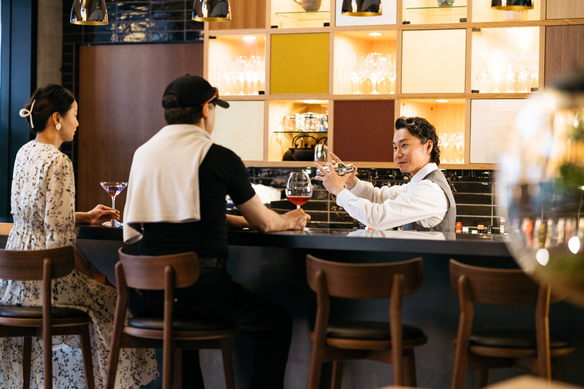 ラウンジのバー