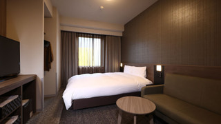 スタンダード ダブルルーム クイーンベッド 1 台 禁煙