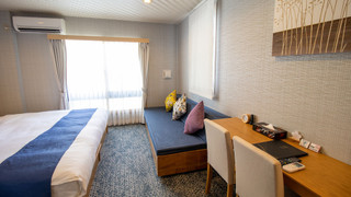 ツインルーム (エキストラベッド付)