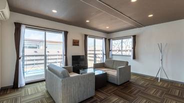 リビング エリア / 8