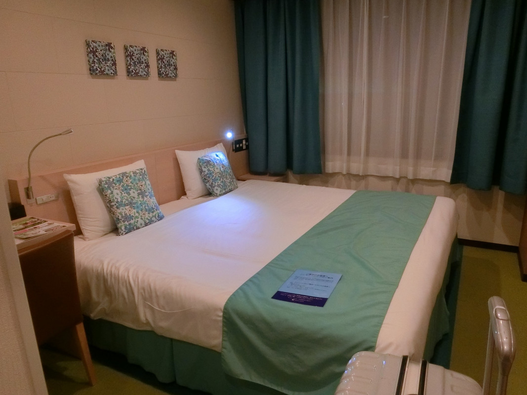 すっきりきれいなお部屋でした