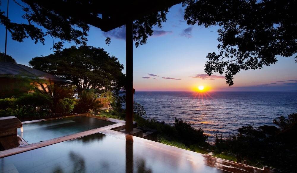 美しい朝日に
心震える / 2