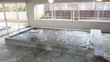 屋内スパ浴槽 / 2