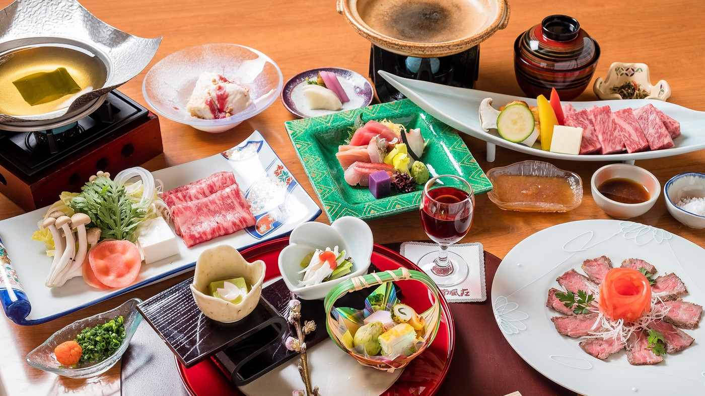 「ホテル南風荘」でブランドビーフ「相州牛」を食べて元気をチャージ！4771572