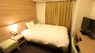 エコノミー ダブルルーム ダブルベッド 1 台 禁煙